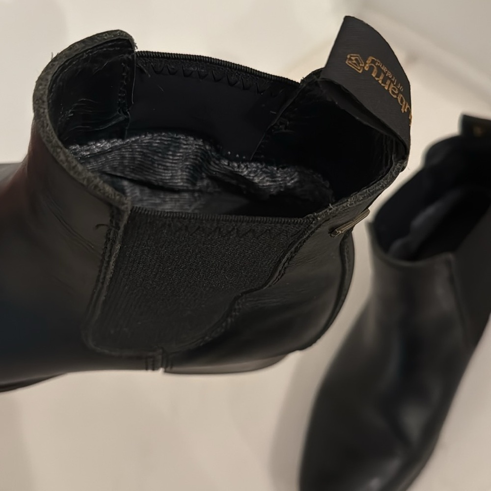 Waterproof dressy black Chelsea boots - Picture 5 of 5